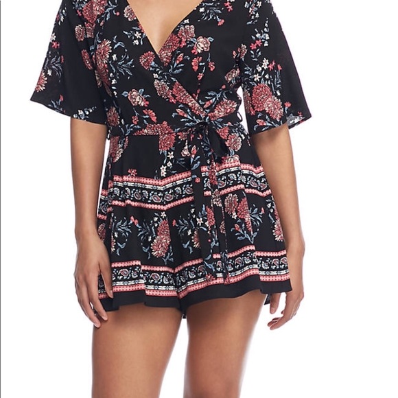 🎉HPx3🎉Ash & Violet Romper NWT 🌺 - Picture 1 of 8
